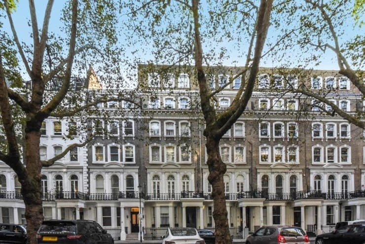 Beaufort Gardens, London, SW3 1QH