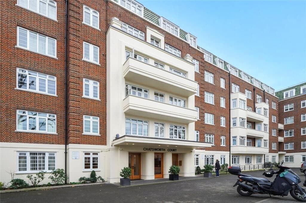 Pembroke Road, London, W8 6DG