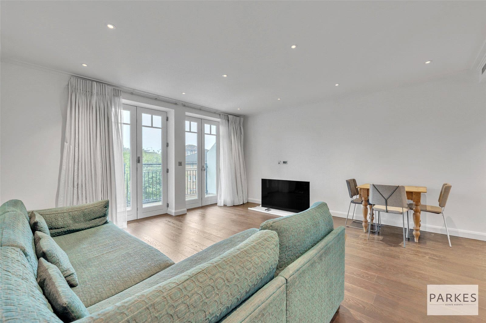 Higham House East, Carnwath Road, London, SW6 3HW