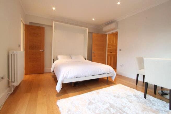 Edgware Road, London, W2 2RF