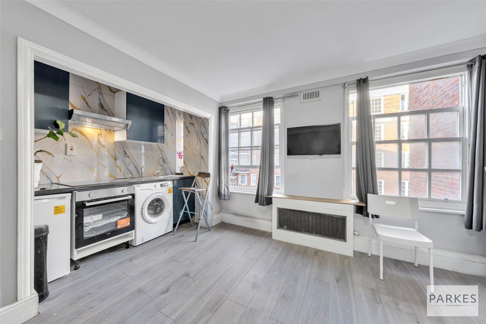 Edgware Road, London, W2 2QS