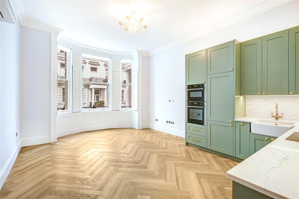 Trebovir Road, London, SW5 9NJ