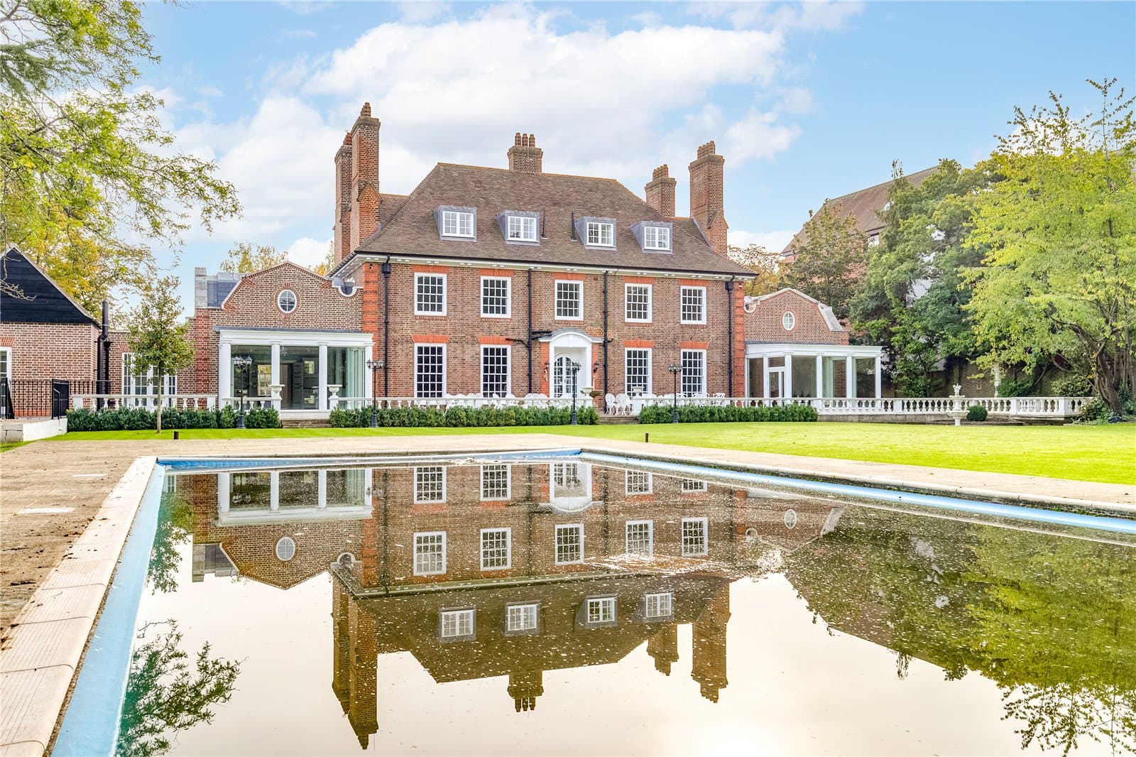 The Bishops Avenue, London, N2 0BA