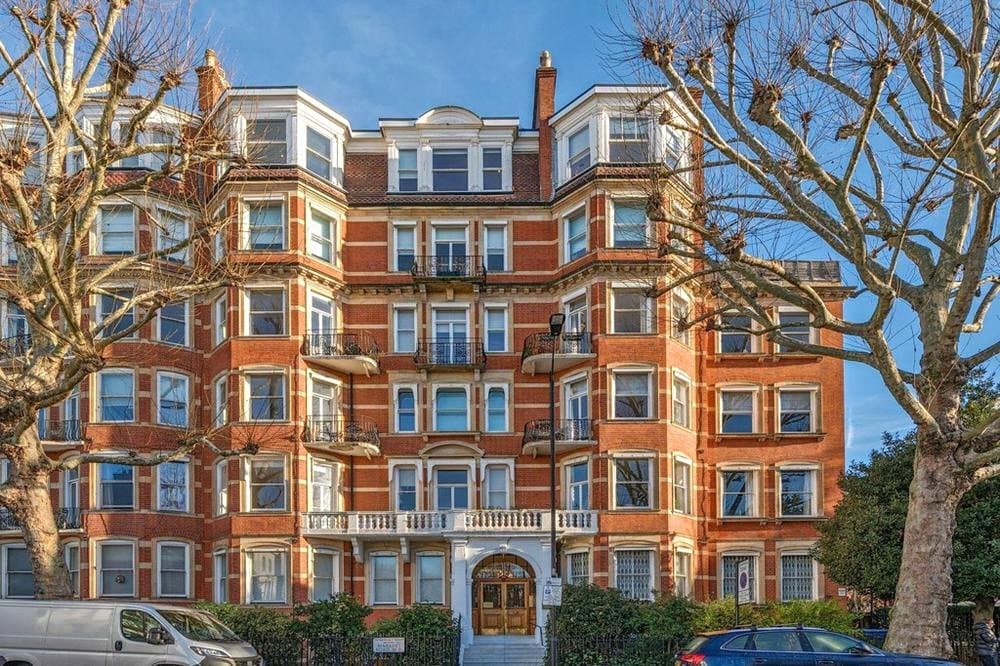 Marloes Road, London, W8 5LG