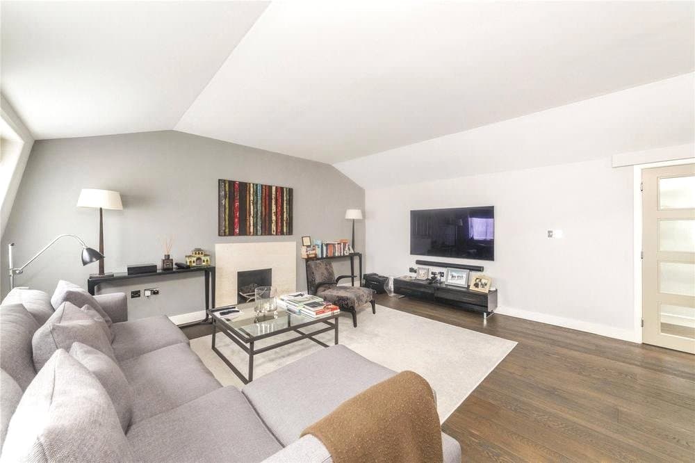 Strathearn Place, London, W2 2NG