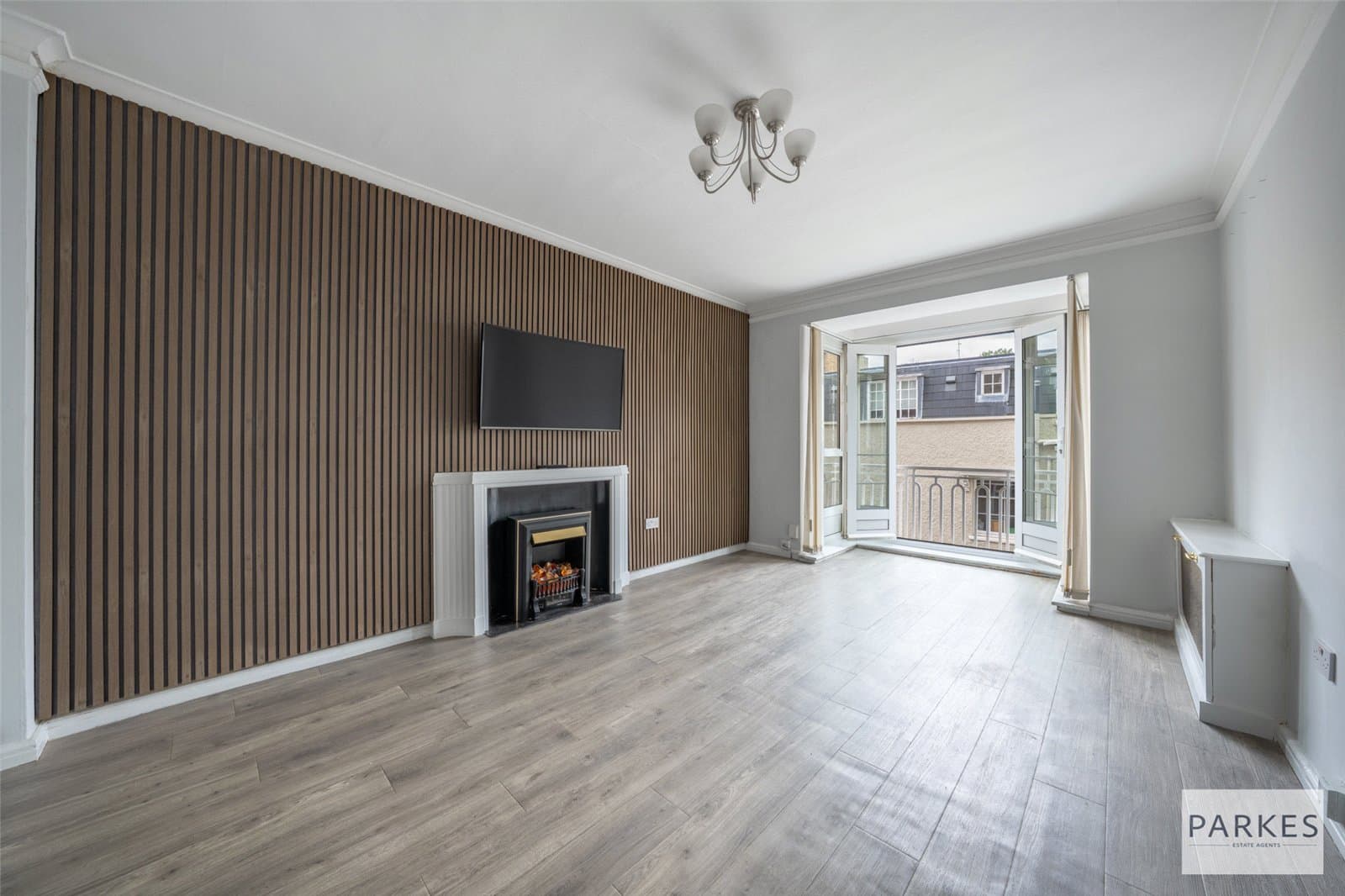 Holland Park Avenue, London, W11 3RL