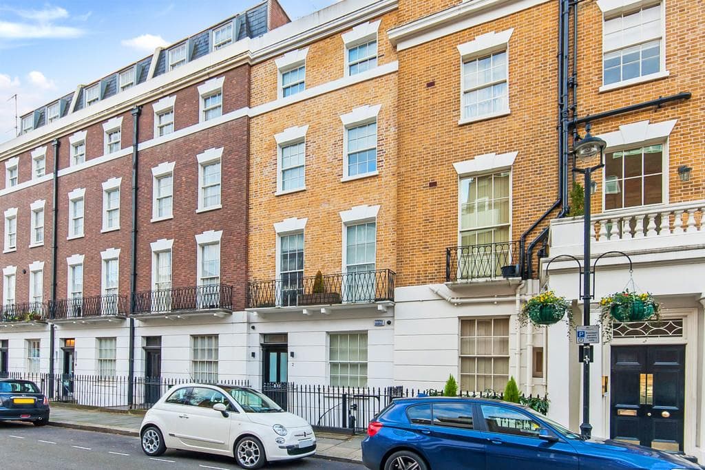 Radnor Place, Bayswater, London, W2 2TE