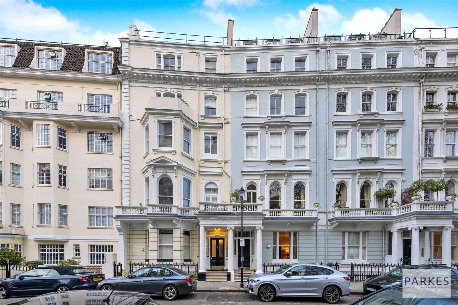 Cornwall Gardens, South Kensington, London, SW7 4AA