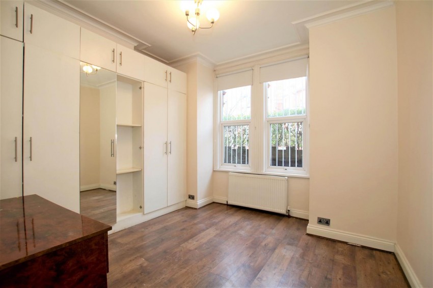 Images for Cremorne Road, London