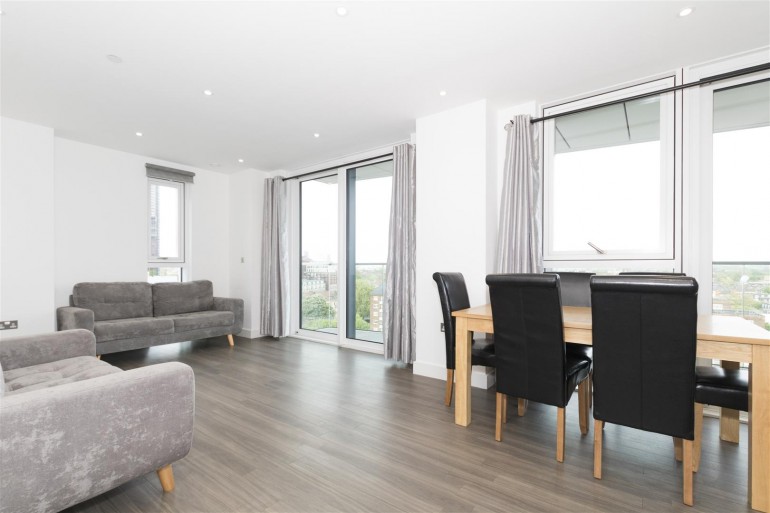 Hebden Place, London SW8