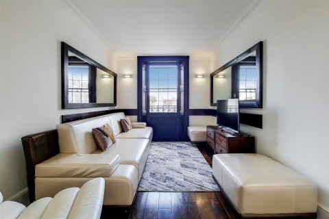 View Full Details for London