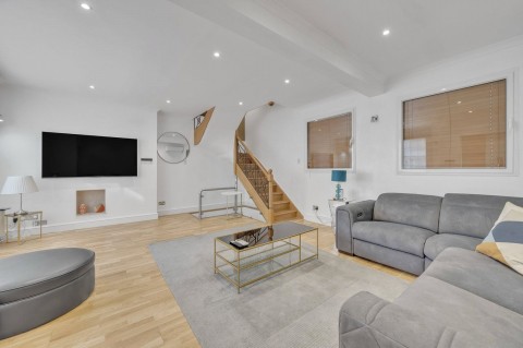 View Full Details for Mayfair, London