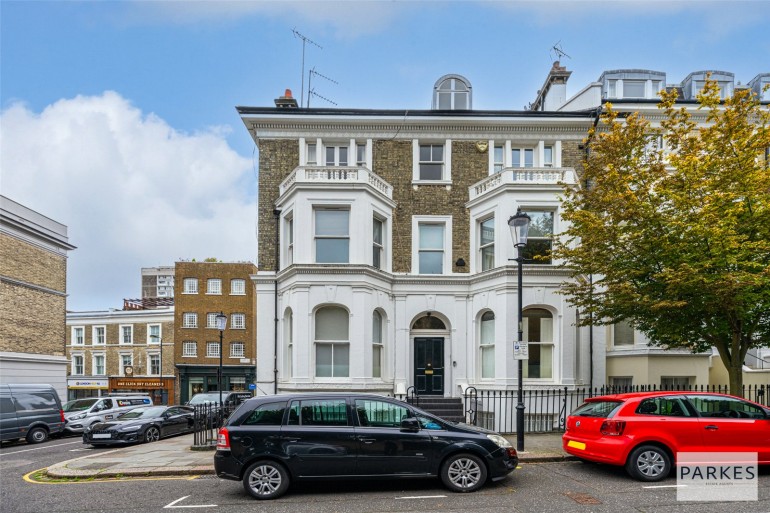 Campden Hill Gardens, London W8
