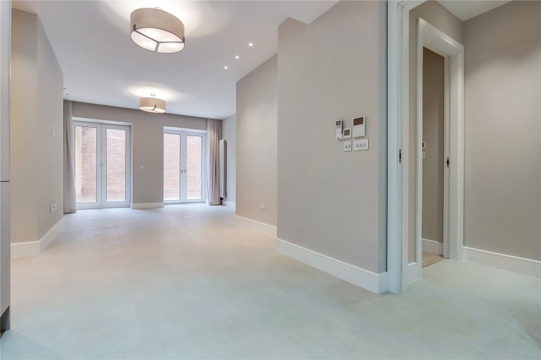 Fitzjohns Avenue, London NW3