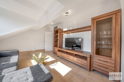 View Full Details for London