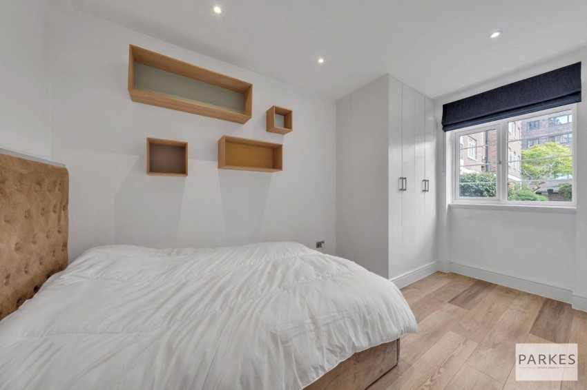 Images for Pembroke Road, London