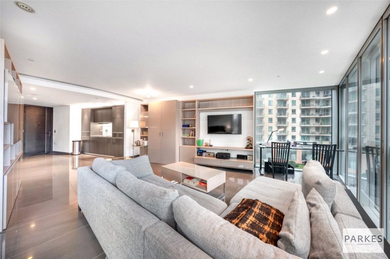 St. George Wharf, London SW8